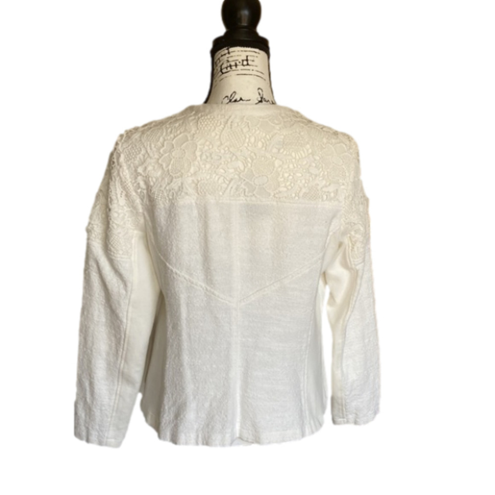 Cabi White Lace Zip Up Jacket Style 715 Size Large - Picture 2 of 7